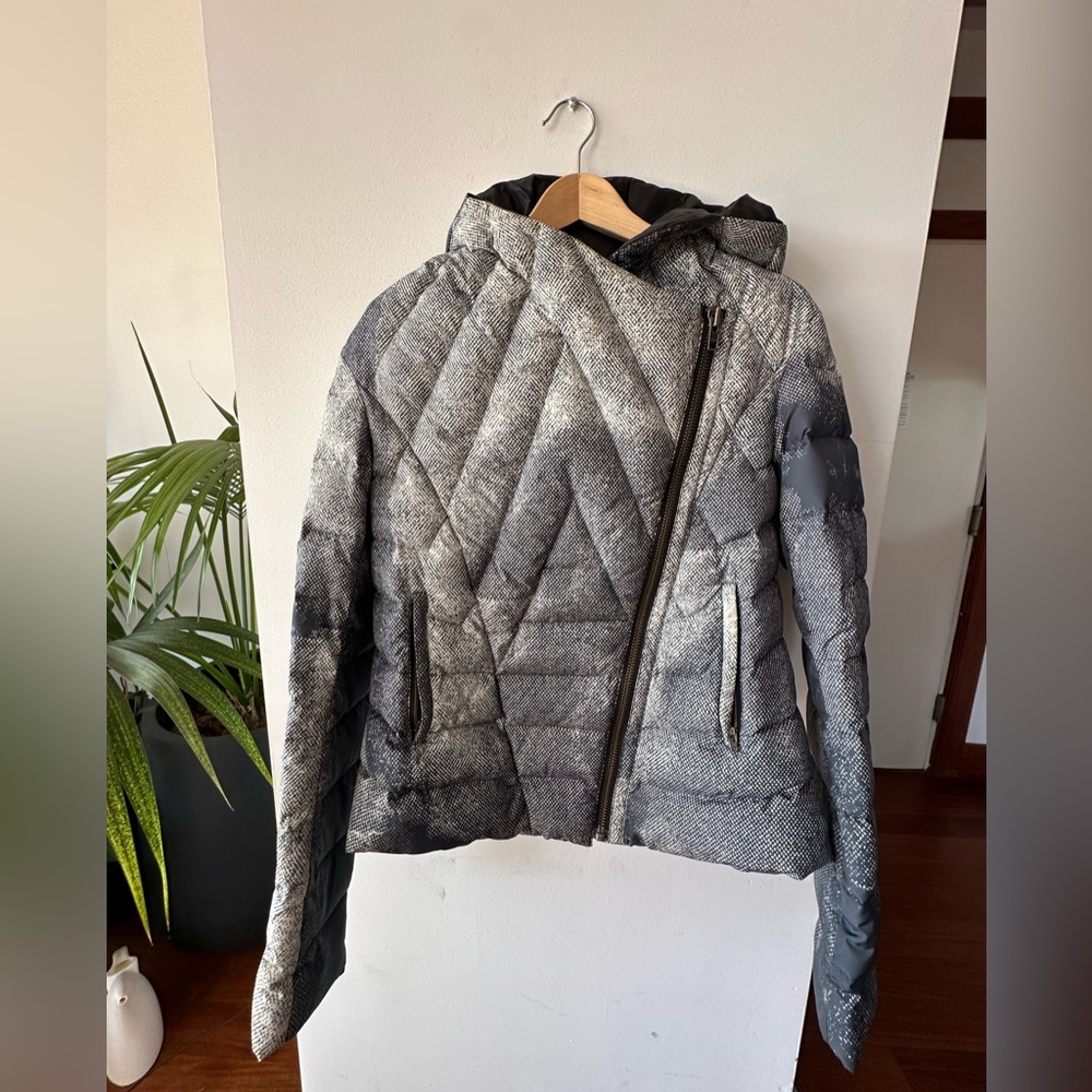 Helmut Lang asymmetrical hooded puffer jacket (down) MEDIUM